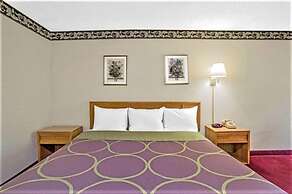 Super Inn Williamsburg