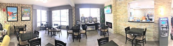 Howard Johnson by Wyndham Greensboro Near the Coliseum