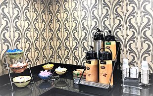 Howard Johnson by Wyndham Greensboro Near the Coliseum