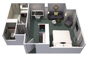 Renaissance Paris Nobel Tour Eiffel Hotel