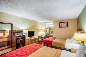 Econo Lodge Huntington - Barboursville University Area