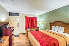 Econo Lodge Huntington - Barboursville University Area