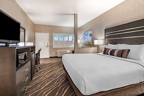 Best Western Plus Park Place Inn - Mini Suites