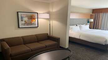 Holiday Inn Chicago North Shore by IHG