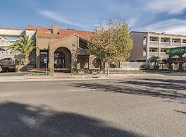 La Quinta Inn & Suites by Wyndham San Francisco Airport West