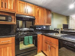 La Quinta Inn & Suites by Wyndham San Francisco Airport West