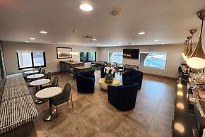 La Quinta Inn & Suites by Wyndham San Francisco Airport West