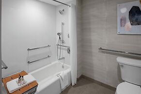 Delta Hotels by Marriott Santa Clara