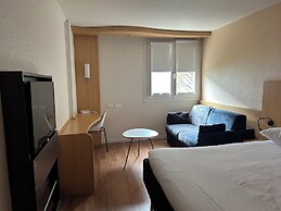 ibis Roanne