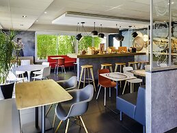 ibis Roanne