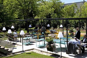 Mercure Lyon Charbonnieres