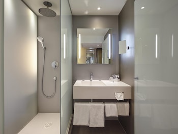 Mercure Paris Arc de Triomphe Etoile
