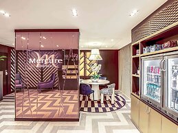 Mercure Paris Arc de Triomphe Etoile