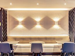 Mercure Paris Arc de Triomphe Etoile