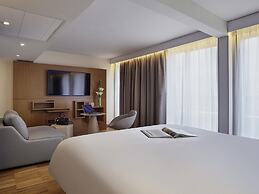 Mercure Paris Arc de Triomphe Etoile