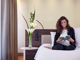 Mercure Paris Arc de Triomphe Etoile