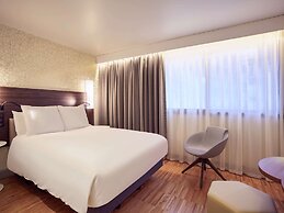 Mercure Paris Arc de Triomphe Etoile