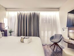 Mercure Paris Arc de Triomphe Etoile