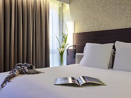 Mercure Paris Arc de Triomphe Etoile