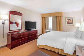 Best Western Plus West Covina Inn