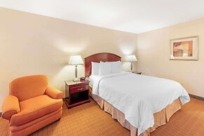 Best Western Plus West Covina Inn