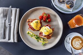 Crowne Plaza Auckland by IHG