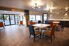 Baymont by Wyndham Pine Grove I-81