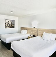 Days Inn by Wyndham Near City Of Hope