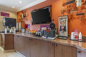 Best Western Plus Airport Plaza