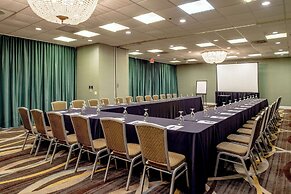 DoubleTree by Hilton Collinsville - St. Louis