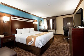 Quality Inn & Suites Quakertown - Allentown