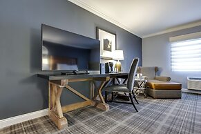 The Campbell House Lexington, Curio Collection by Hilton