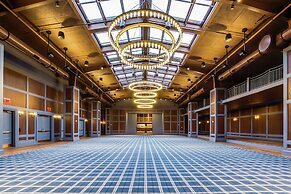 The Campbell House Lexington, Curio Collection by Hilton