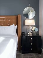 The Campbell House Lexington, Curio Collection by Hilton