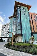 Merriweather Lakehouse, Autograph Collection