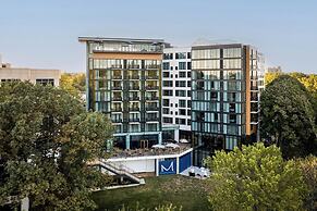 Merriweather Lakehouse, Autograph Collection