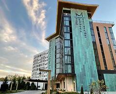 Merriweather Lakehouse, Autograph Collection