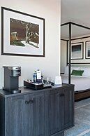 Merriweather Lakehouse, Autograph Collection