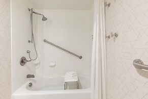 Holiday Inn Express Painted Post-Corning Area by IHG