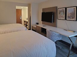 Comfort Inn & Suites Wyomissing/Reading