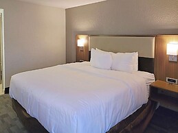 Comfort Inn & Suites Wyomissing/Reading