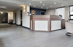 Comfort Inn & Suites Wyomissing/Reading