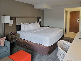 Comfort Inn & Suites Wyomissing/Reading