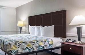 Motel 6 Dallas, TX – Downtown