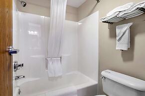 Econo Lodge Inn & Suites