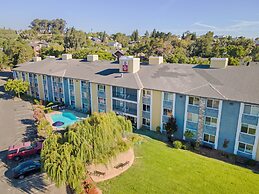 Best Western Plus Heritage Inn