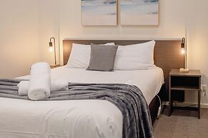 Mitchell on Main Motel & Apartments