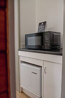 Mitchell on Main Motel & Apartments