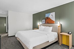 Spark by Hilton Bardstown