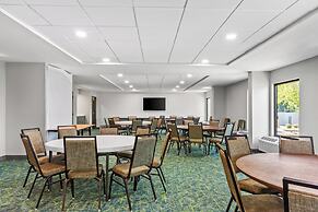 Spark by Hilton Bardstown